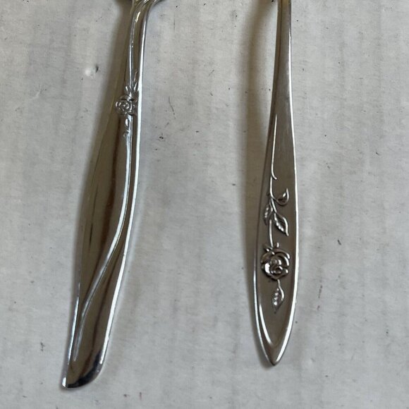Fork and Spoon Serving Set Oneida Supreme Japan The Rose Floral Flatware Salad - Picture 2 of 4